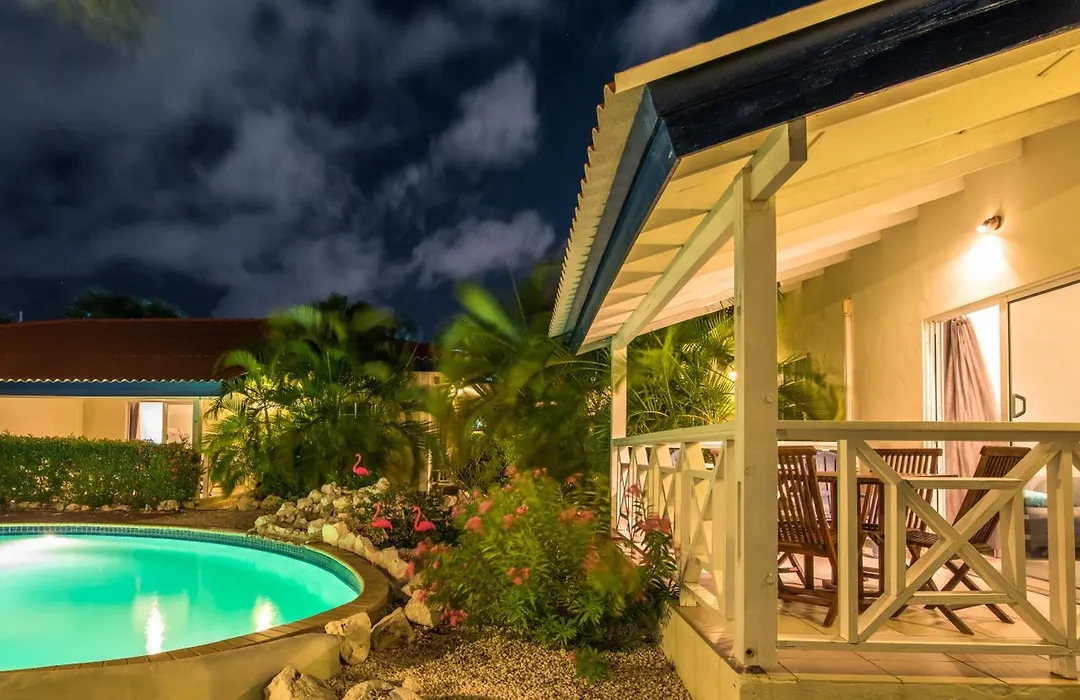 Blue Marlin Apartments, Nabij Mambo Beach-1
